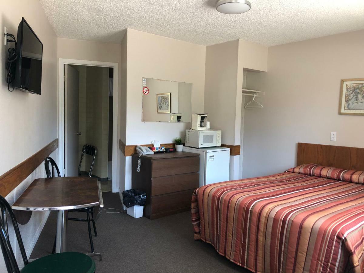 Yellow Quill Motel Portage la Prairie